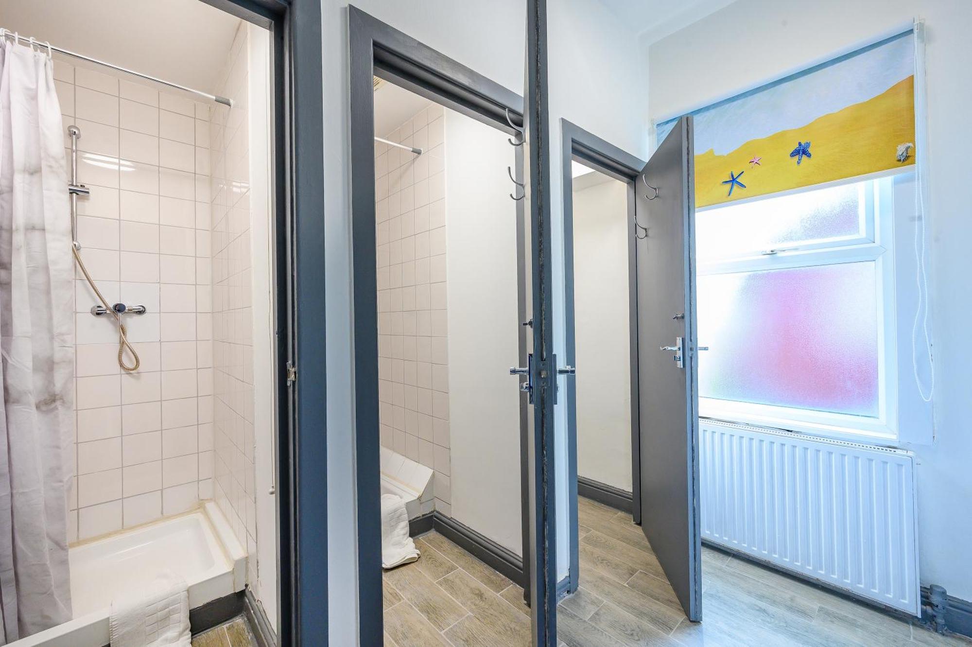 -Rf7H- For Your Relaxed & Cosy Free Parking Leeds  Bagian luar foto